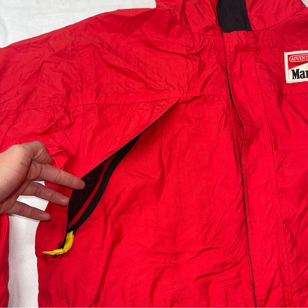 Vintage Marlboro Adventure Team Red Hooded Jacket Mens Large Windbreaker - Picture 5 of 12